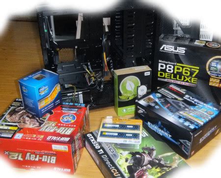 PCFACTのホームページ.