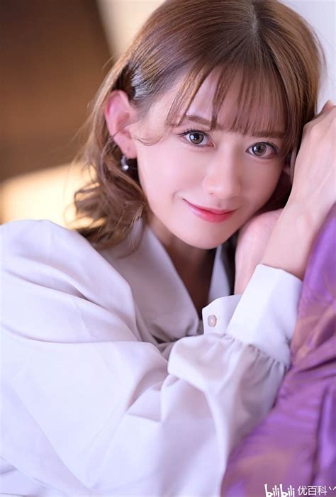 希島あいり.